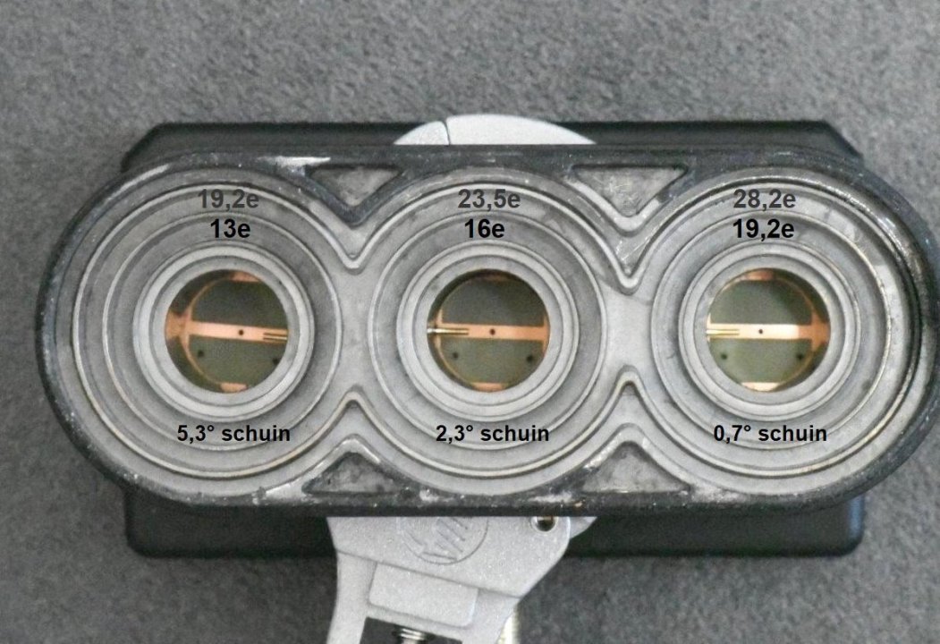 PemiumX PXMB-TR triple-lnb 1.jpg