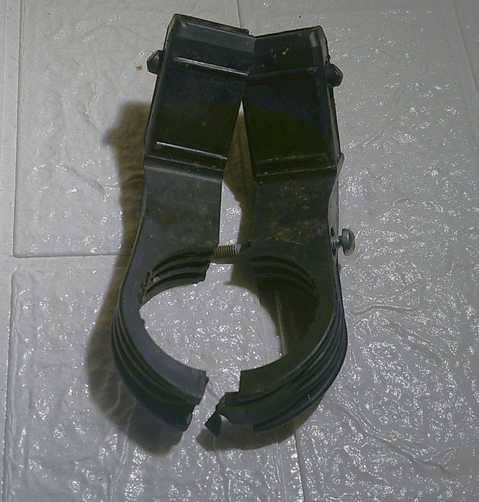 Triax lnb klem.JPG
