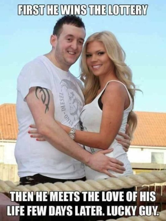 Lucky.thumb.jpg.00c88daddce8044044bf8d62f8aee097.jpg