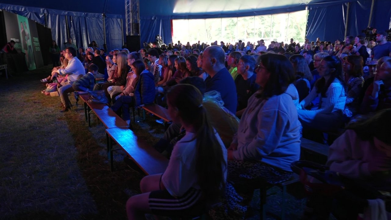 vlcsnap-2024-07-13-22h50m14s351.jpg