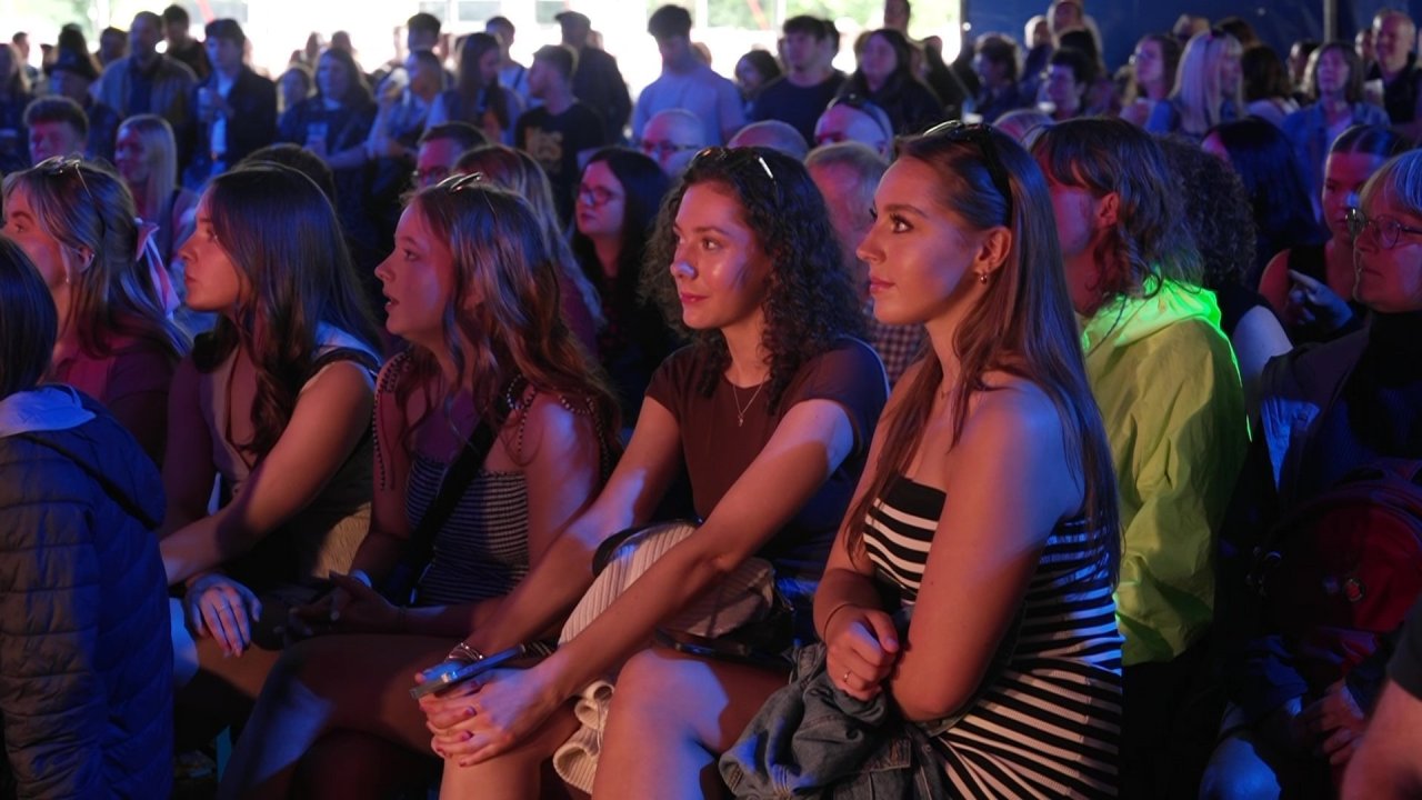 vlcsnap-2024-07-13-22h50m30s769.jpg