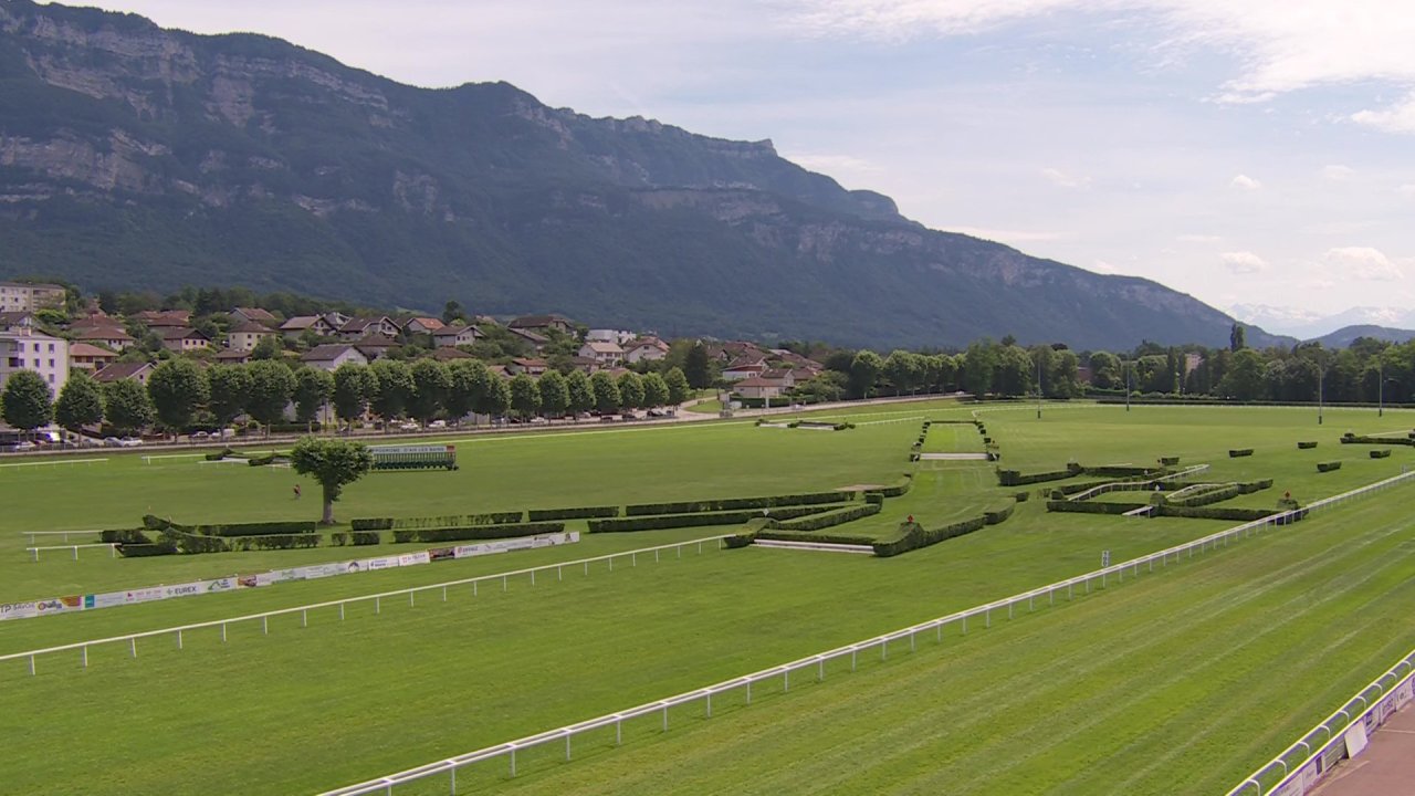vlcsnap-2024-07-14-14h17m48s011.jpg