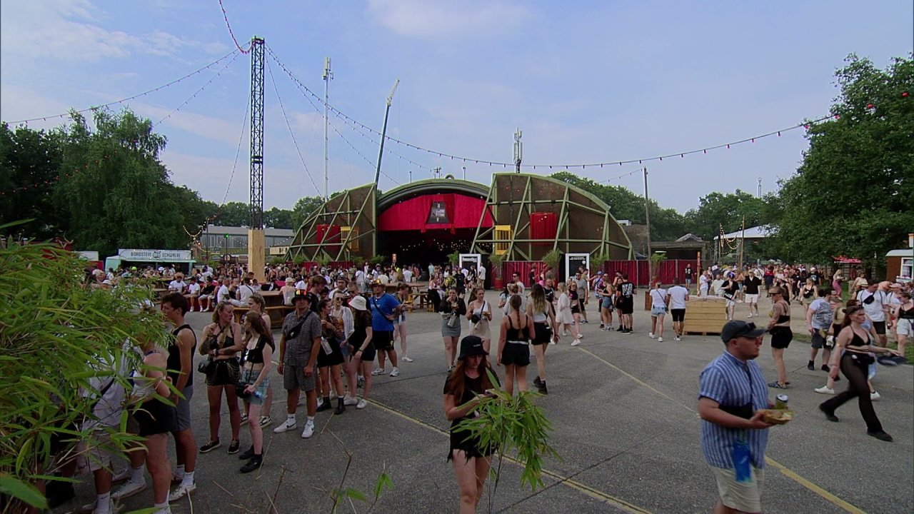 vlcsnap-2024-07-19-19h11m45s906.jpg