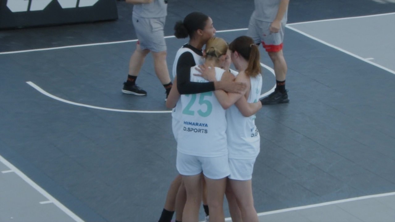 vlcsnap-2024-08-17-14h08m46s698.jpg