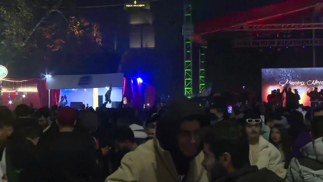 vlcsnap-2024-12-31-22h12m44s082.jpg