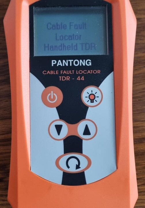 kabeltester.thumb.jpg.e7ba8eece1aab93e27e28c5e9346be7e.jpg