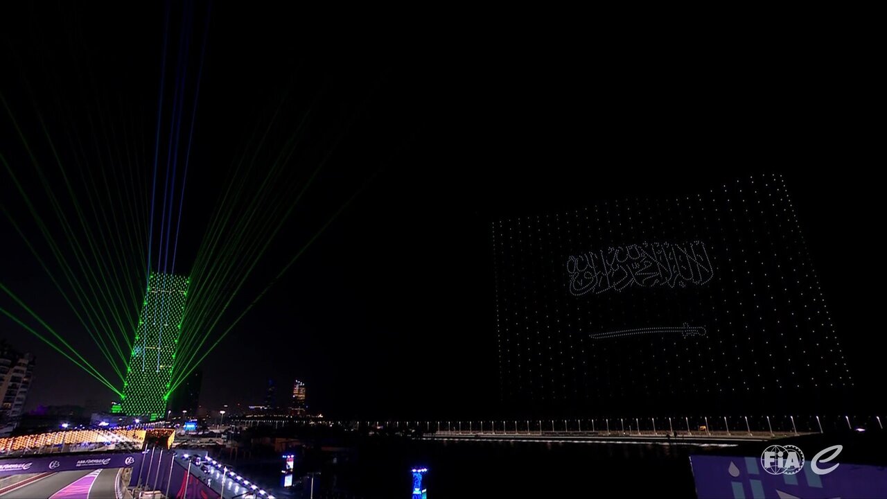 vlcsnap-2025-02-14-18h06m17s785.jpg