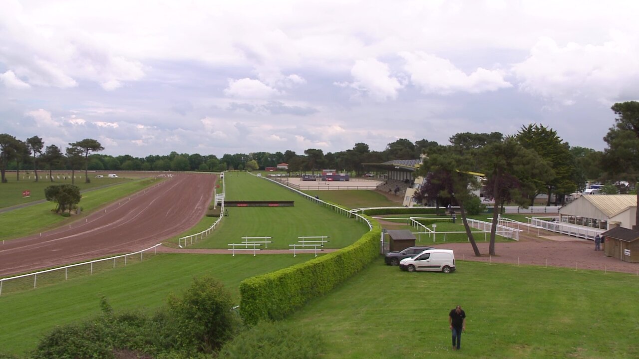 vlcsnap-2025-05-13-14h08m18s437.jpg