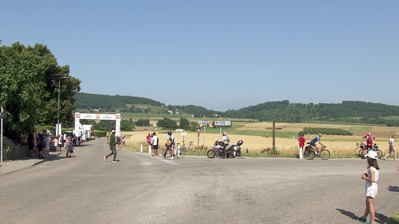 vlcsnap-2025-06-11-17h08m55s772.jpg