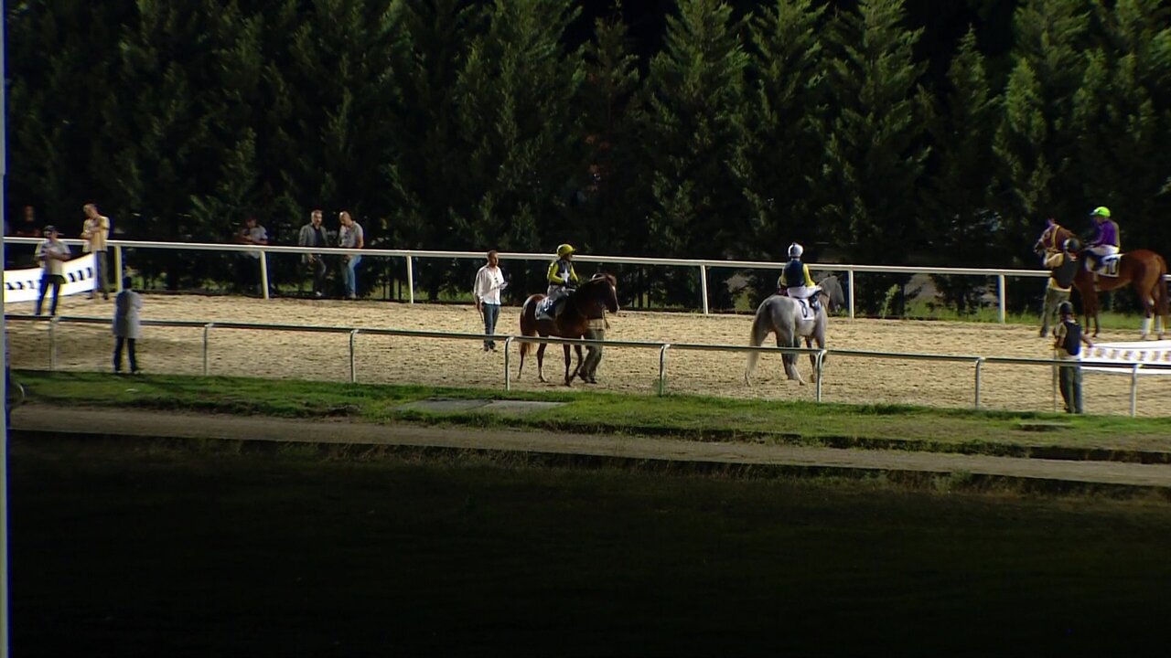 vlcsnap-2025-09-09-19h31m06s126.jpg
