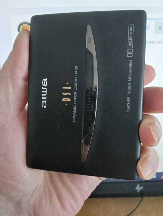 aiwa_1.thumb.jpg.a888f5cfa519beaedcc64d5cafda1ec5.jpg